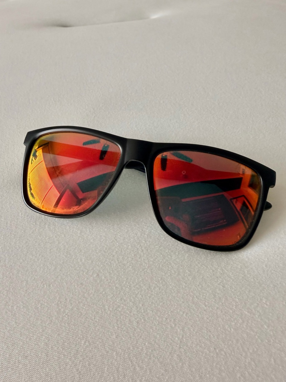 Black Frame Sunnies with Red Mirrored Lenses